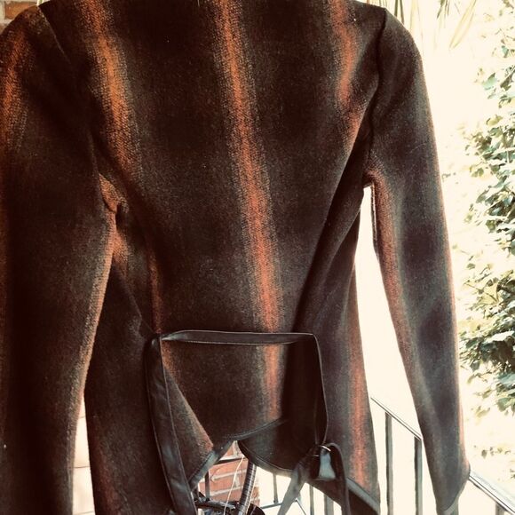 BB Dakota Wool coat - Picture 2 of 3